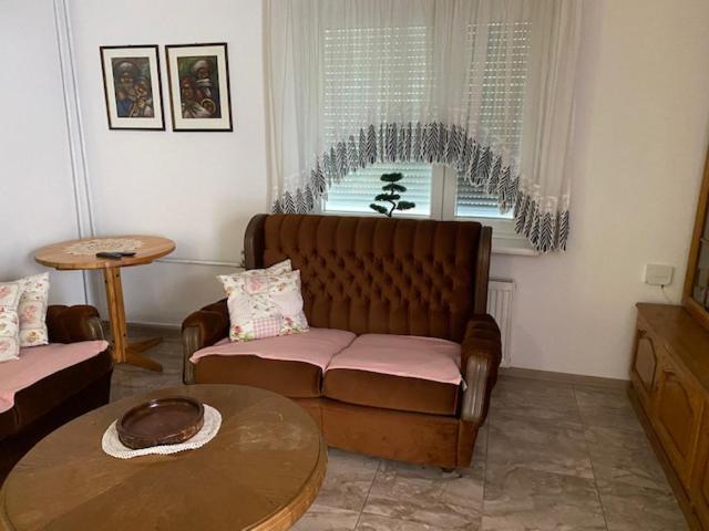 Zivahna Hisa Villa Sveti Jurij ob Scavnici ภายนอก รูปภาพ